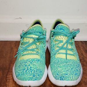 Women's UA SpeedForm Apollo Running Shoes